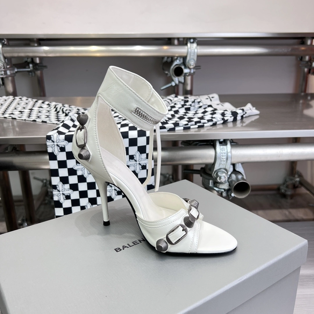 coco-- 743057WAD4E9081 10.5cm Heel height item:C-X811G1863Y